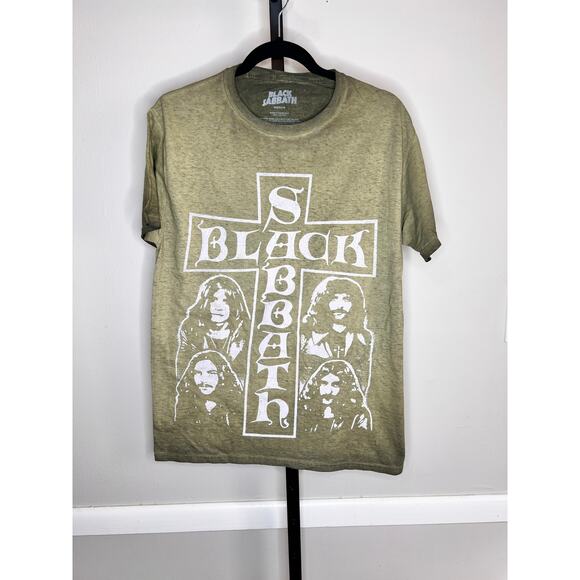 Black Sabbath Cotton Short Sleeve Crew Neck Graphic T-Shirt Green Men's M NWT - Picture 2 of 5